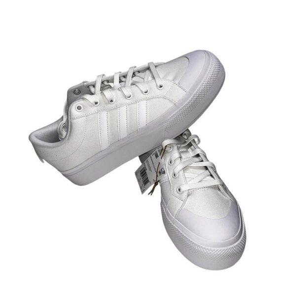(24208) NWOT Under Armour Women's Charged Assert 10 Running Shoes Size 8 White - Picture 1 of 16